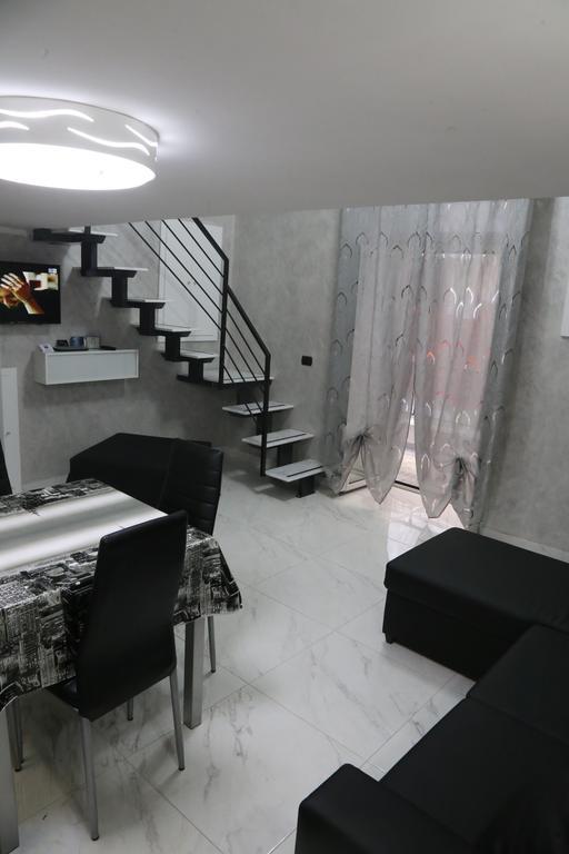 Casa Vacanze Sannazzaro 70 Naples Luaran gambar