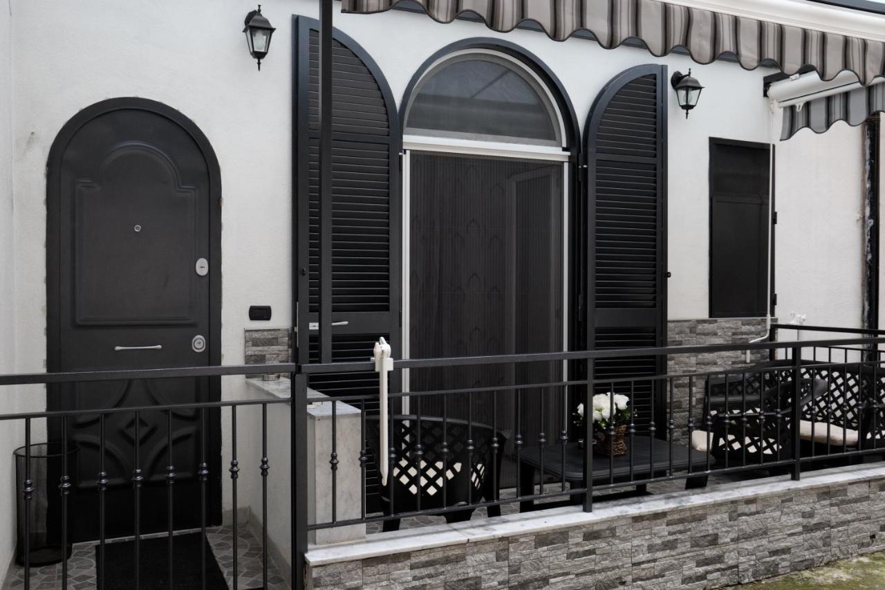 Casa Vacanze Sannazzaro 70 Naples Luaran gambar